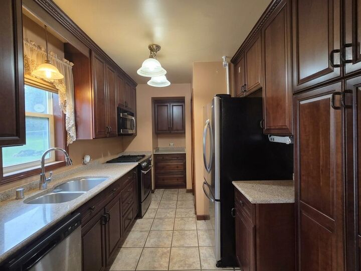 Property Photo:  209 Elliott Street  WI 53546 