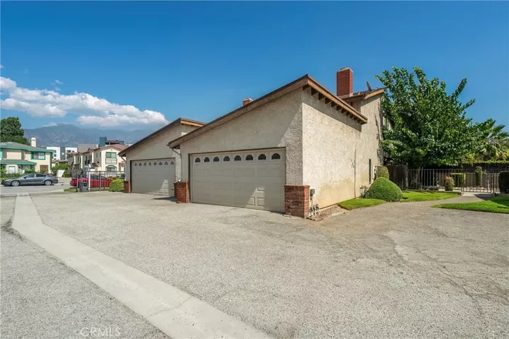 Property Photo:  406 Genoa Street B  CA 91016 