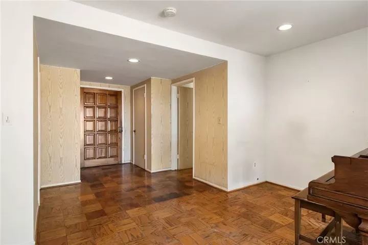 Property Photo:  12324 Woodley  CA 91344 