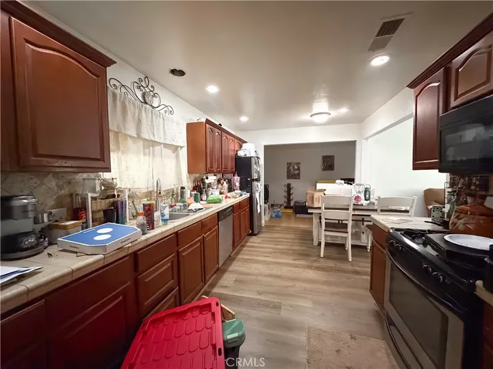 Property Photo:  3216 Nottingham  CA 95340 