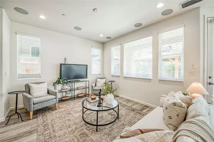 Property Photo:  876 Winchell West  CA 93636 