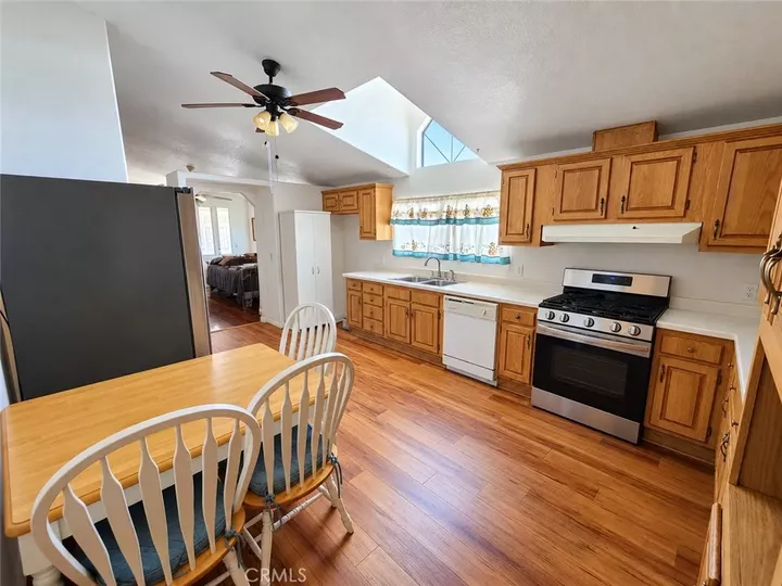 Property Photo:  901 6th 36  CA 91745 