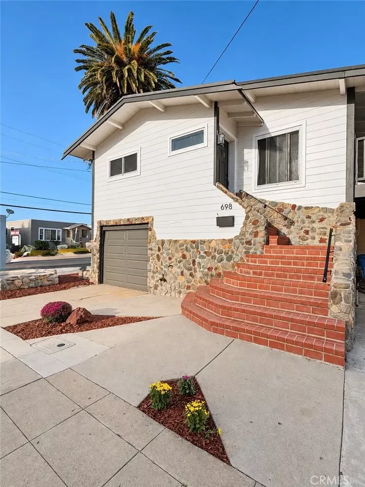 Property Photo:  698 Masson  CA 94066 