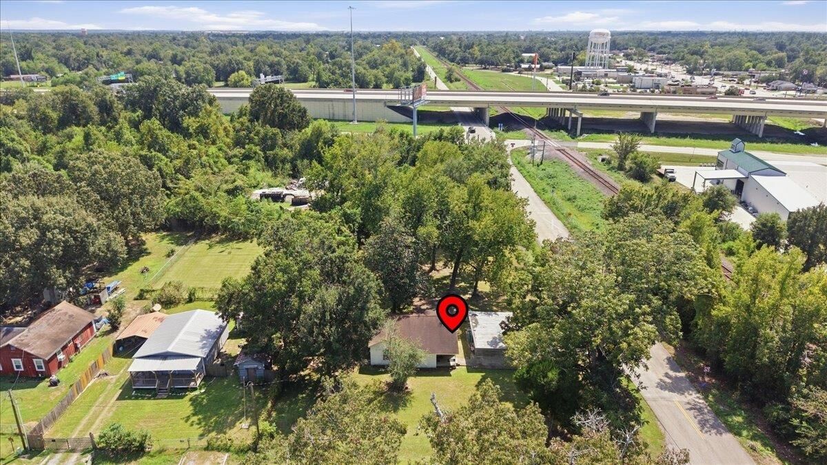 Property Photo:  3015 Enner  TX 77632 