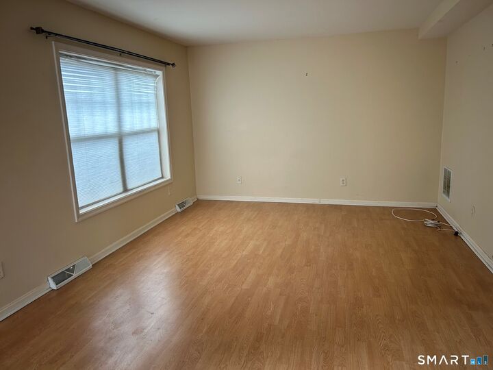 Property Photo:  163 Otis Street D  CT 06615 