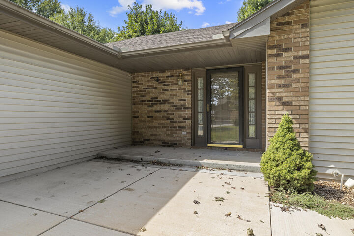 Property Photo:  4049 S Tipperary Avenue  MO 65742 