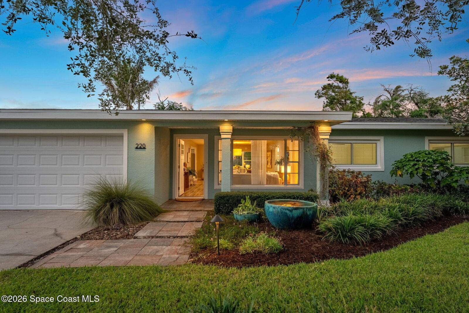 Property Photo: 220 Harwood Avenue FL 32937