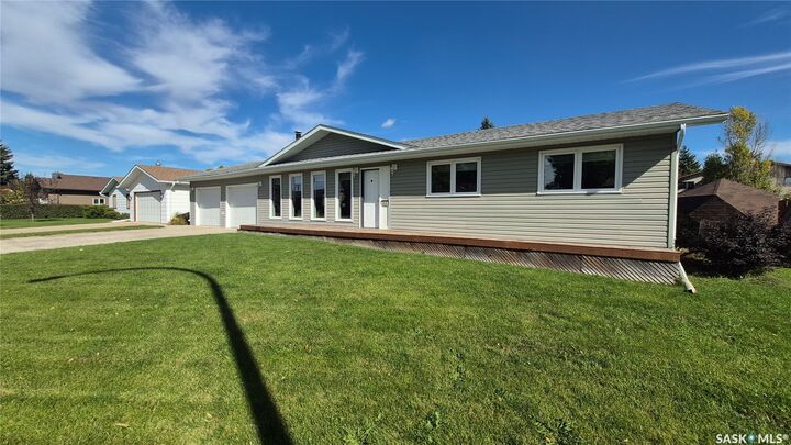 Property Photo: 409 Herman Crescent SK S0G 1A0