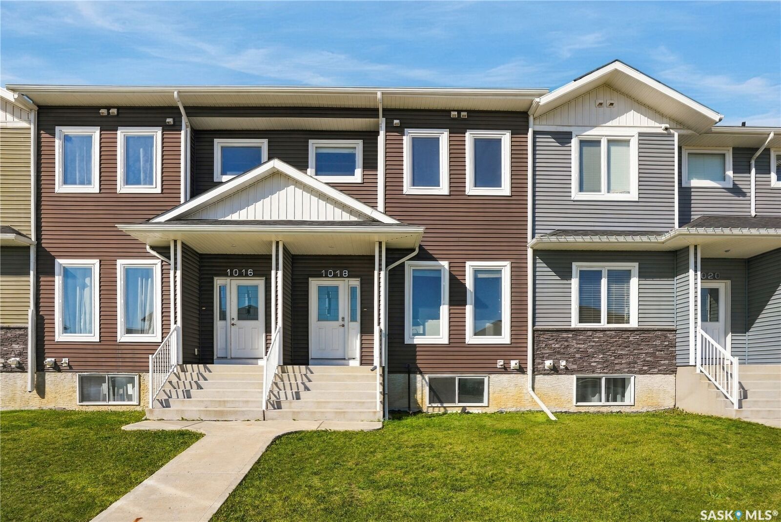 Property Photo:  1018 Evergreen Boulevard  SK S7S 1N1 