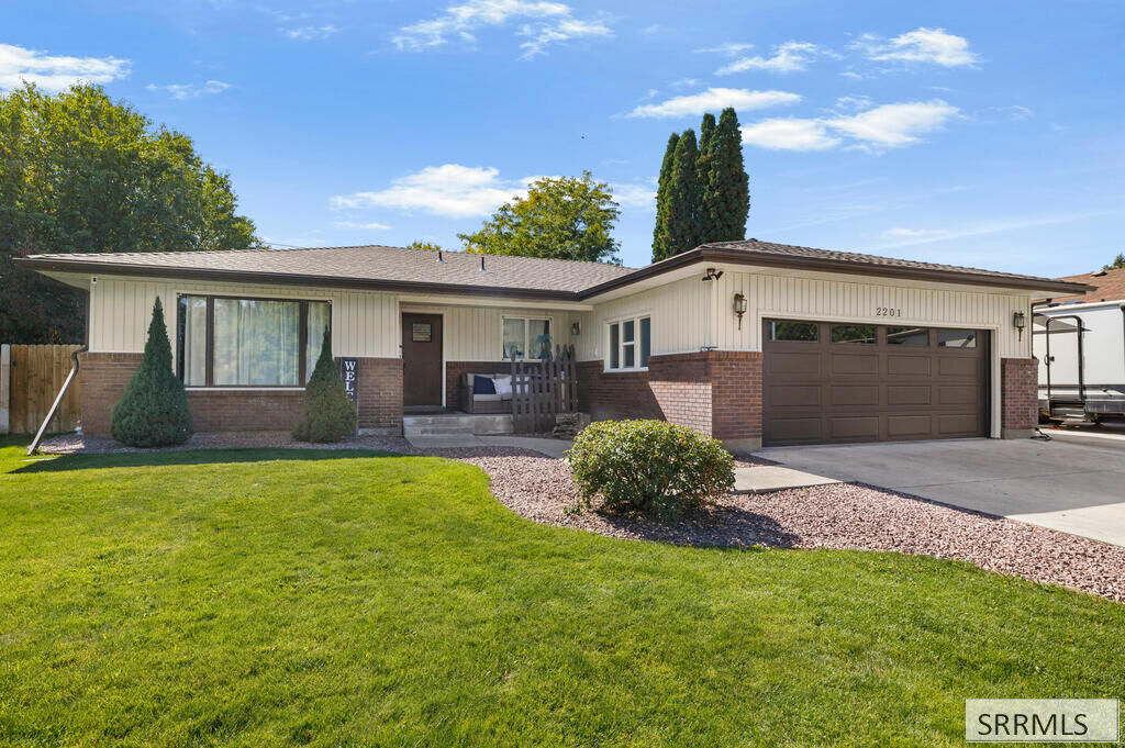 Property Photo:  2201 E Brandon Drive  ID 83402 