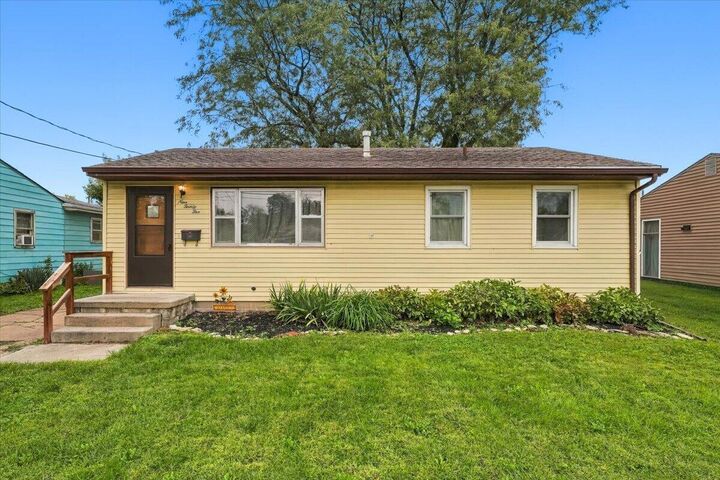 Property Photo:  925 Spruce  Street  IA 51501 