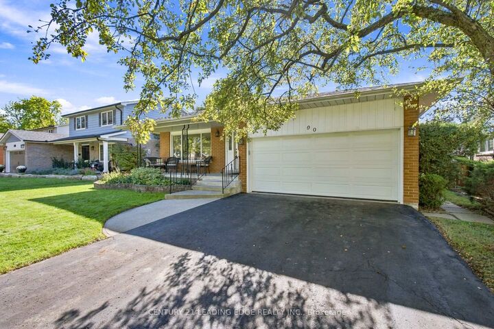 Property Photo: 90 Pringle Avenue ON L3P 3L3