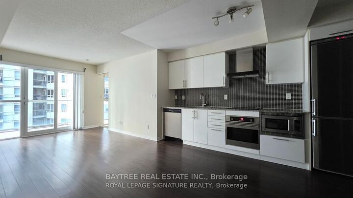 Property Photo:  352 Front Street W 622  ON M5V 1B5 
