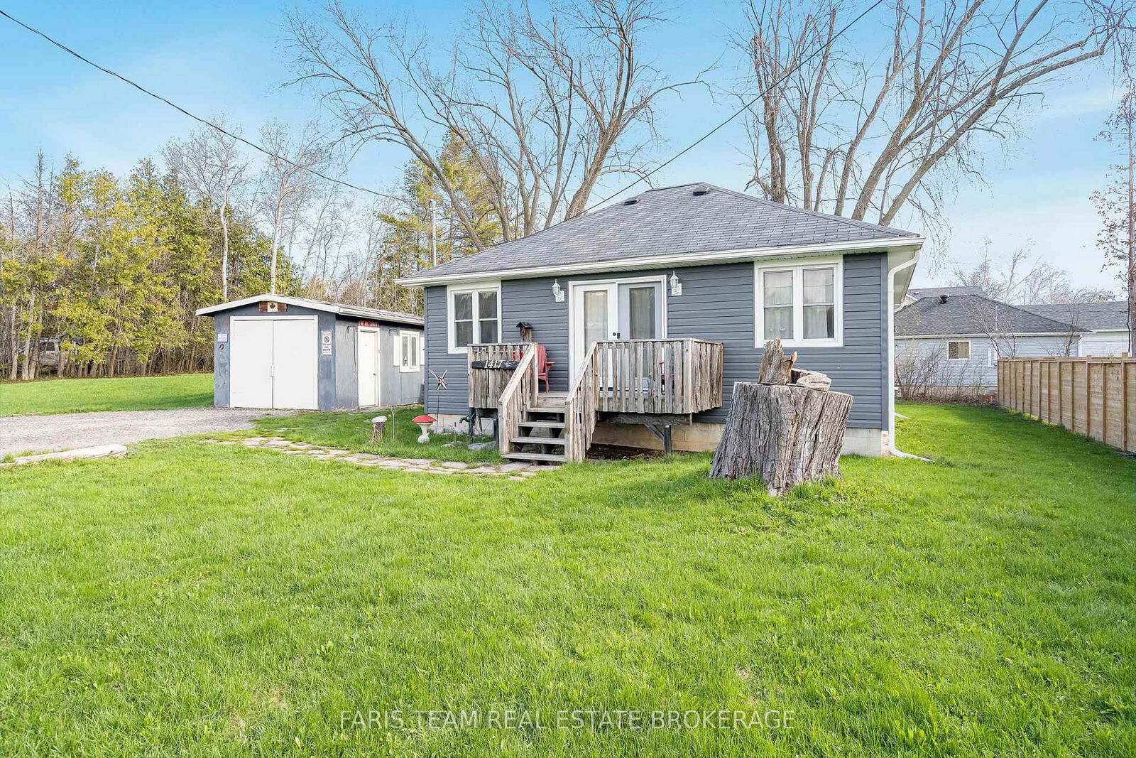 Property Photo:  1417 Maple Way  ON L0L 1C0 