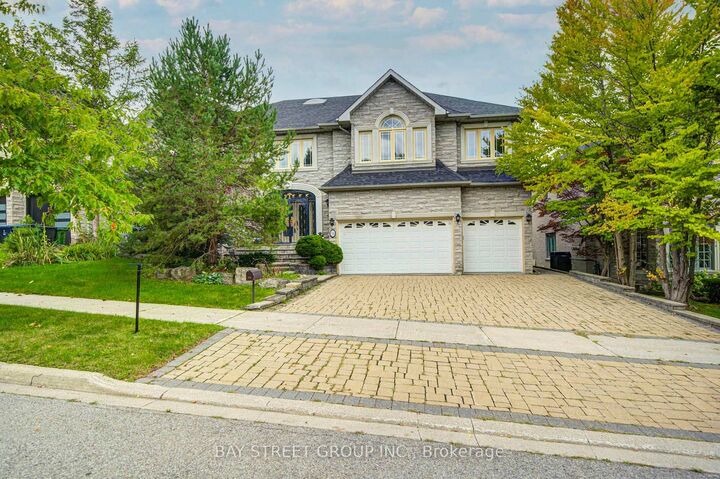 Property Photo:  58 Bowan Court  ON M2K 3A7 