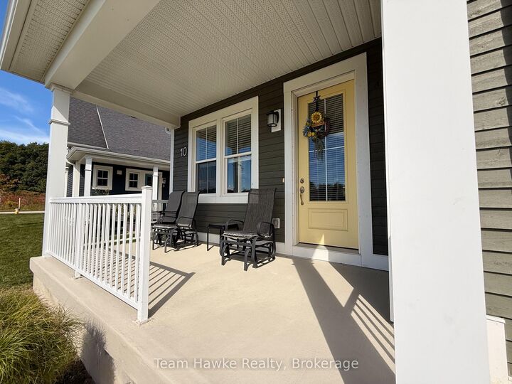 Property Photo:  10 Samantha Lane 25  ON L4R 0H4 