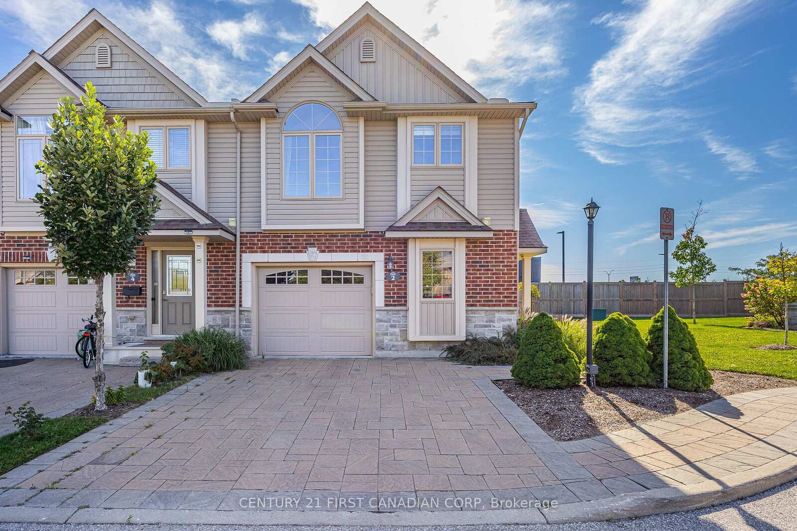 Photo de la propriété:  3399 Castle Rock Place 2  ON N6L 0C8 