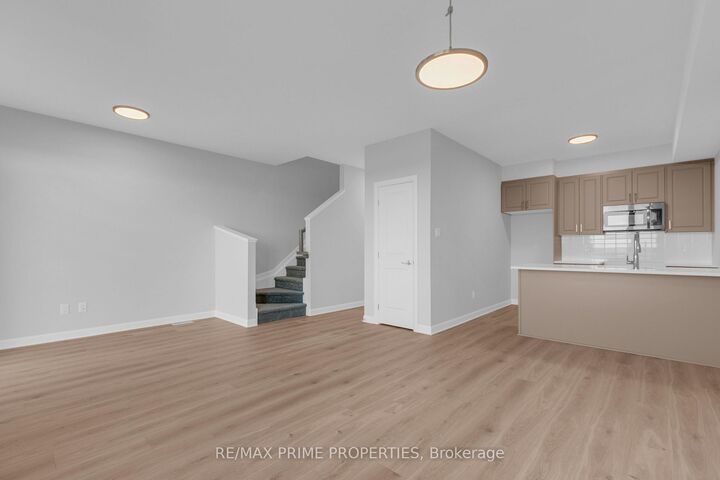 Property Photo:  909 Jack Dalgity Street  ON K0A 1A0 