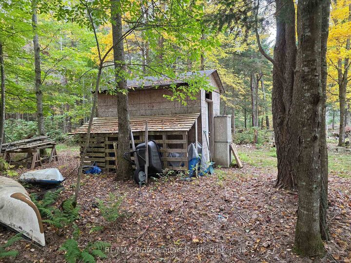 Property Photo:  124 Cardwell Lake Road  ON P0B 1M0 