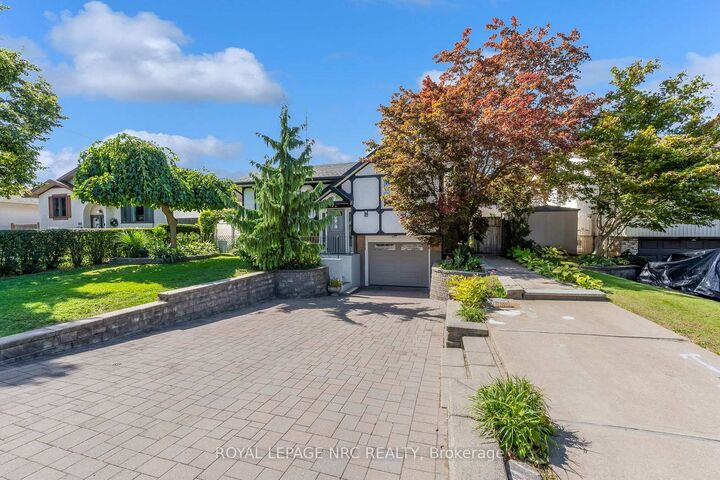 Property Photo:  481 Bunting Road  ON L2M 6X1 