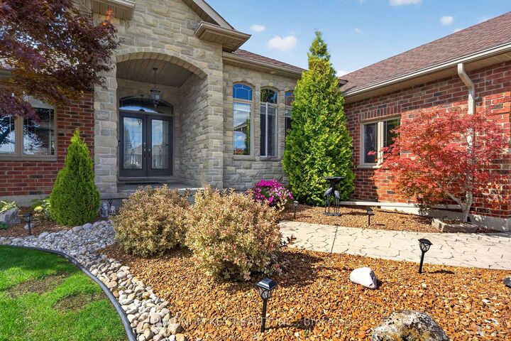 Property Photo:  9 Ronald Bloore Drive  ON N7W 1C5 