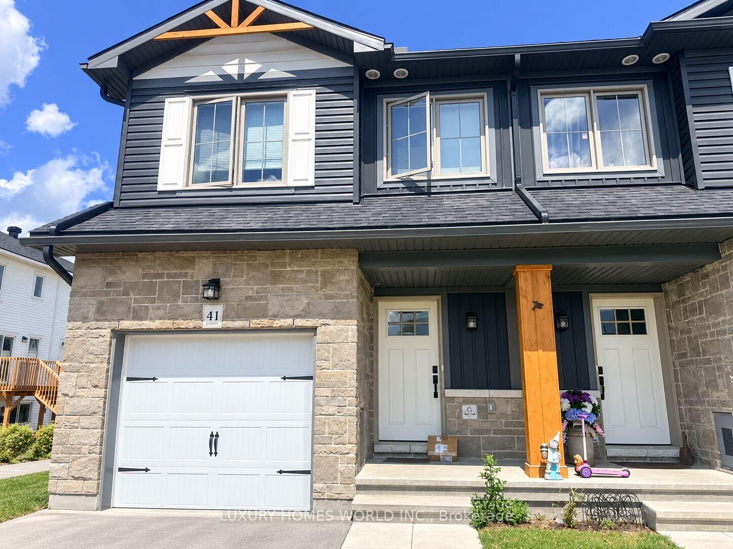 Property Photo:  41 Staples Boulevard  ON K7A 0B8 