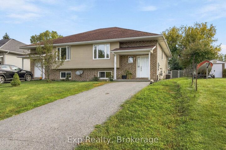 Property Photo:  216 Brant Street  ON K0K 1X0 