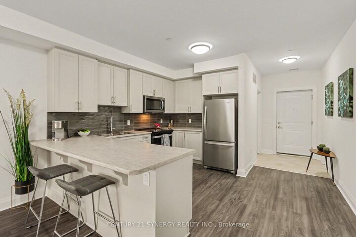 Property Photo:  40 McGill Street S 1F  ON K7A 0C5 