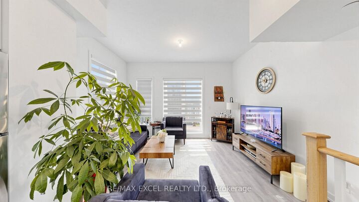 Property Photo:  68A Tisdale Avenue  ON M4A 0A9 