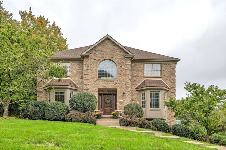 Property Photo:  402 Honey Locust Dr  PA 16066 
