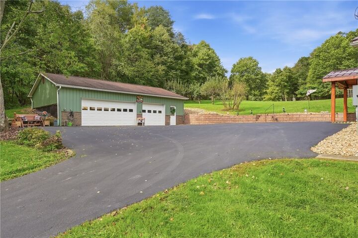Property Photo:  309 Bombishi Rd  PA 16362 