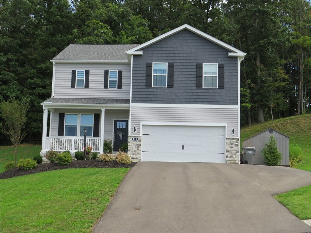 Property Photo: 220 Crabapple Lane PA 15010