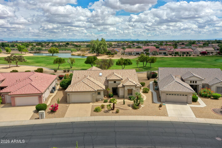 Property Photo:  18415 N Laguna Azul Drive  AZ 85374 