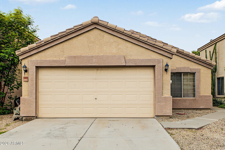 Property Photo:  11016 E Abilene Avenue  AZ 85208 