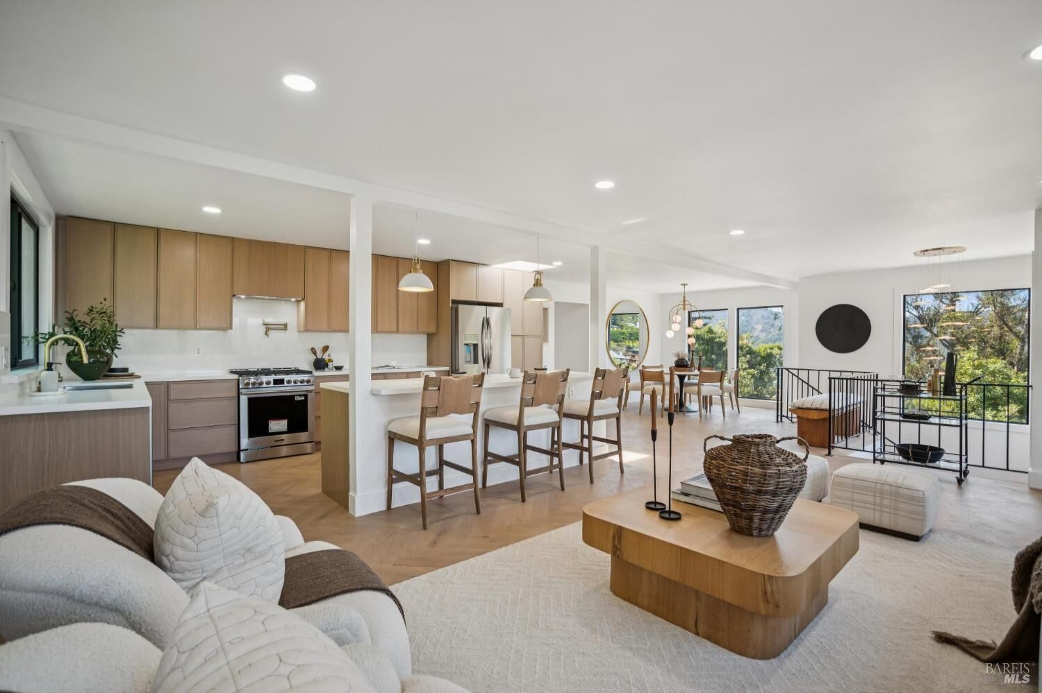 Property Photo: 470 Wellesley Avenue CA 94941