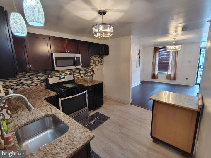 Property Photo:  1113 N Union Street  PA 19104 
