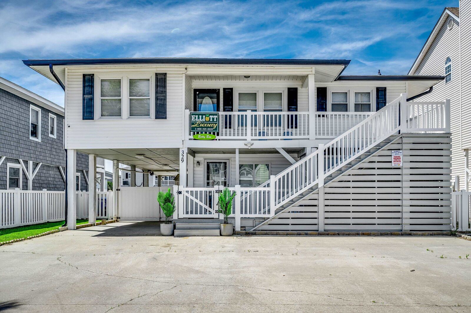 Property Photo: 329 46th Ave. N SC 29582