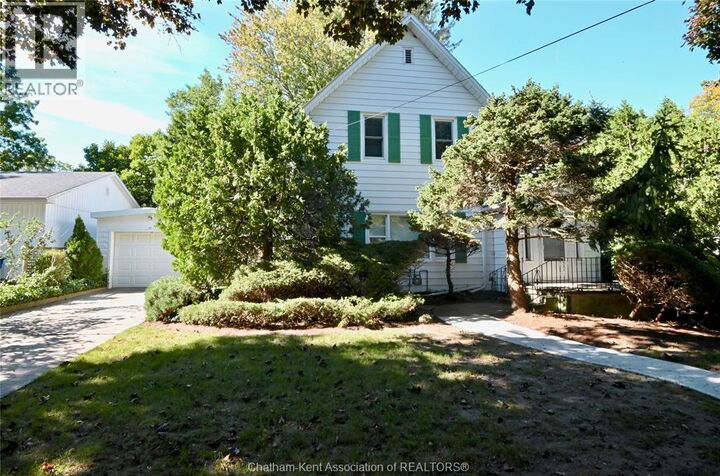 Property Photo:  57 Erie Street South  ON N0P 2C0 