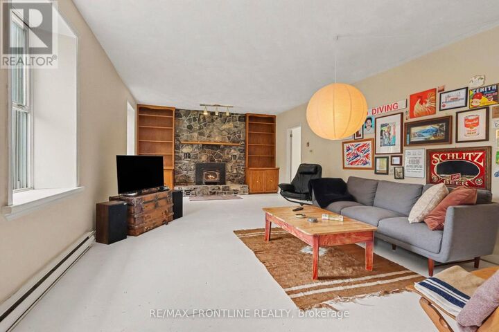 Property Photo: 199 Innisville Road South ON K7C 4L1