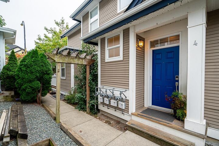 Property Photo:  18055 70th Avenue 4  BC V3S 6X3 