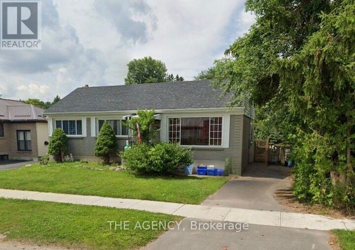 Property Photo:  887 Philip Street  ON K9H 6E4 