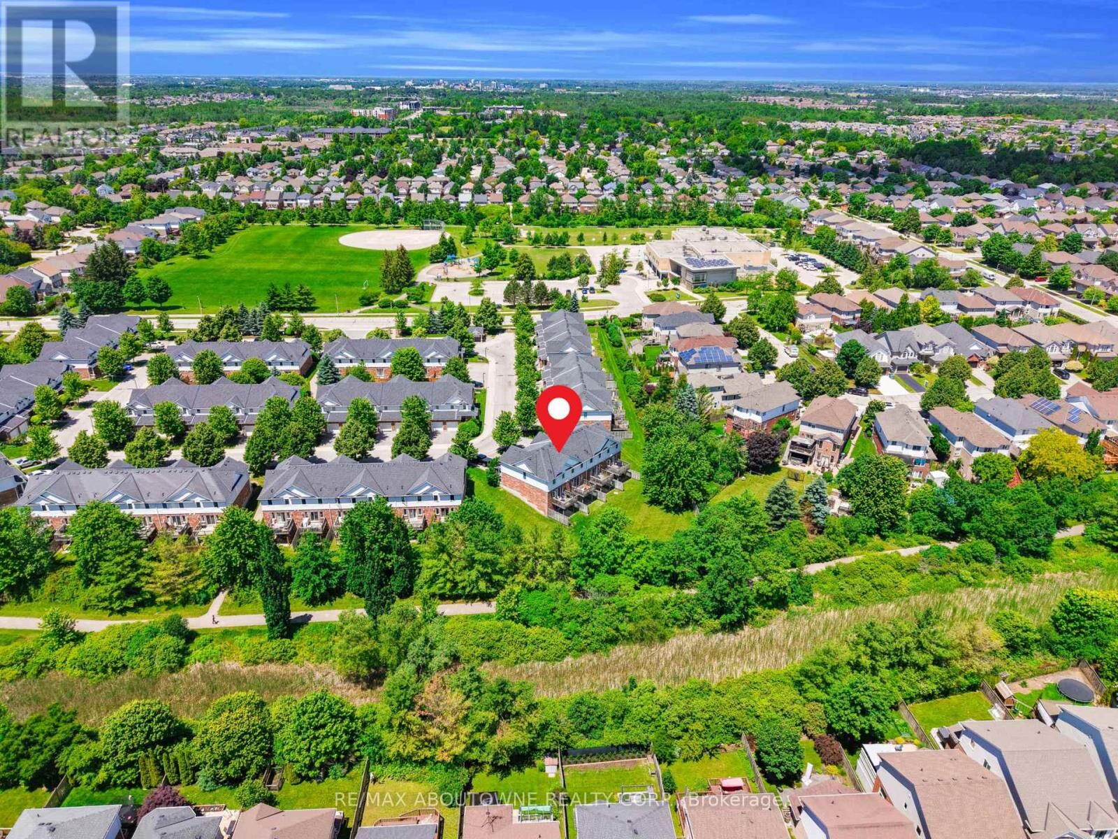 Property Photo:  151 Clairfields Drive East 15  ON N1L 1P5 
