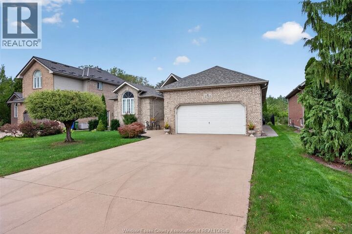 Property Photo: 2703 Lombardy Cres ON N9H 2L7