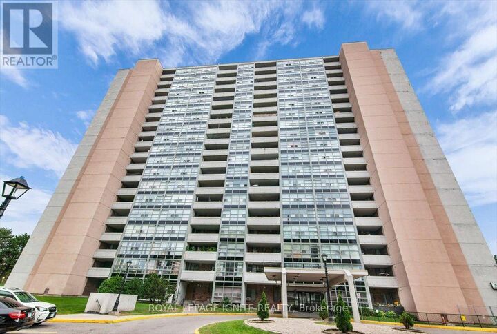 Property Photo:  3380 Eglinton Avenue East 1712  ON M1J 3L6 