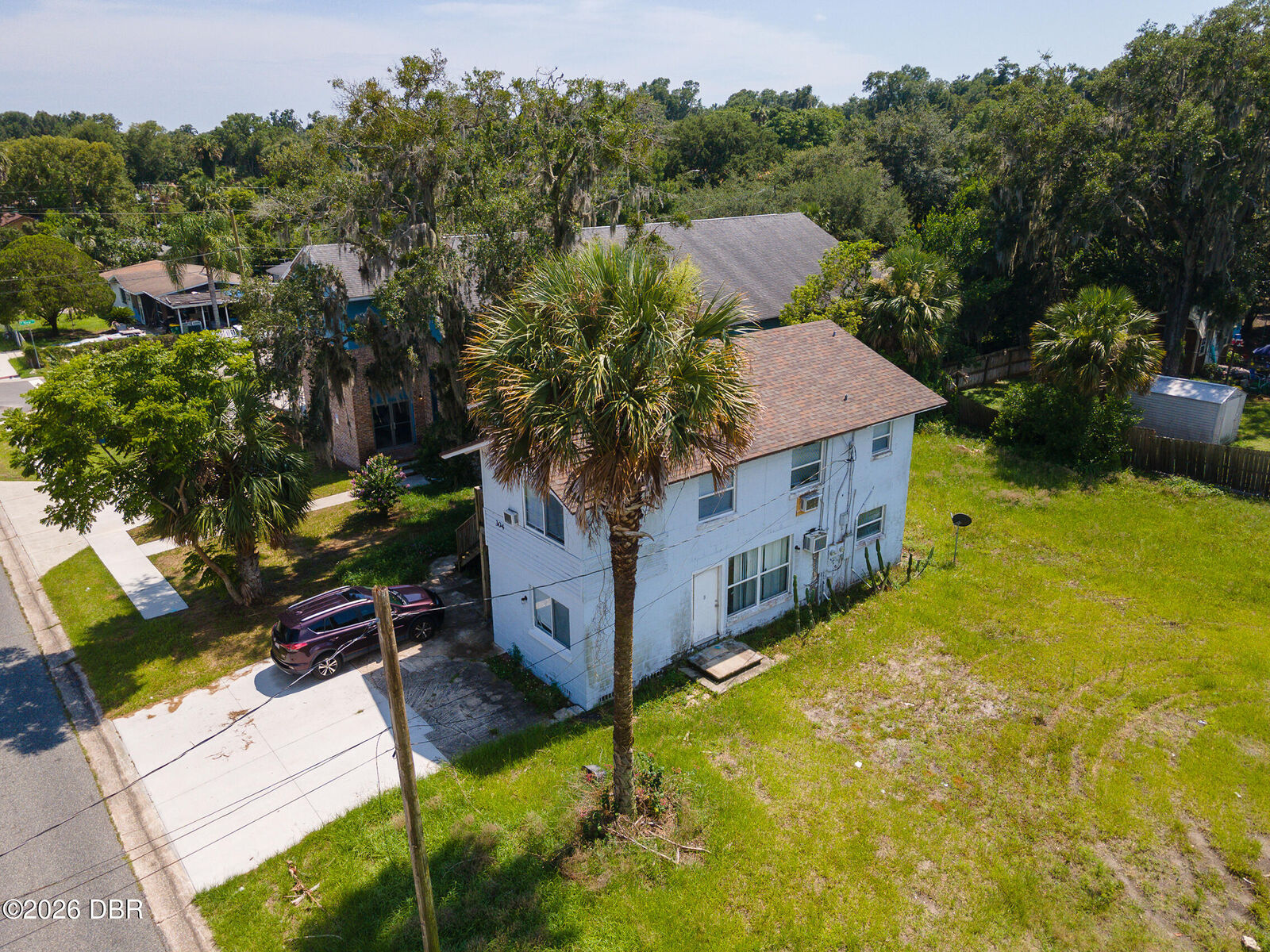 Property Photo:  304 S Adelle Avenue  FL 32720 