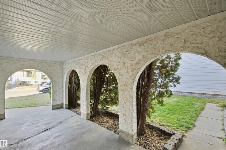 Property Photo:  3143 78 St NW  AB T6K 3P1 