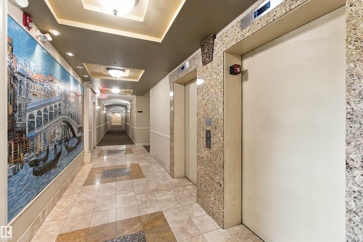Property Photo:  10333 112 Street NW 421  AB T5K 0B4 