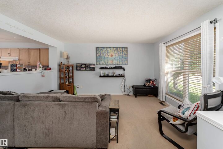 Property Photo:  5632 203 Street NW  AB T6M 0B2 