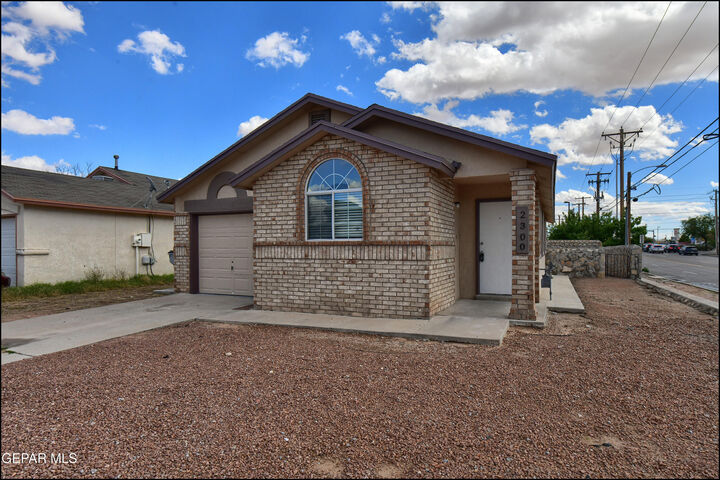 Property Photo: 2300 Tierra Negra Drive TX 79938