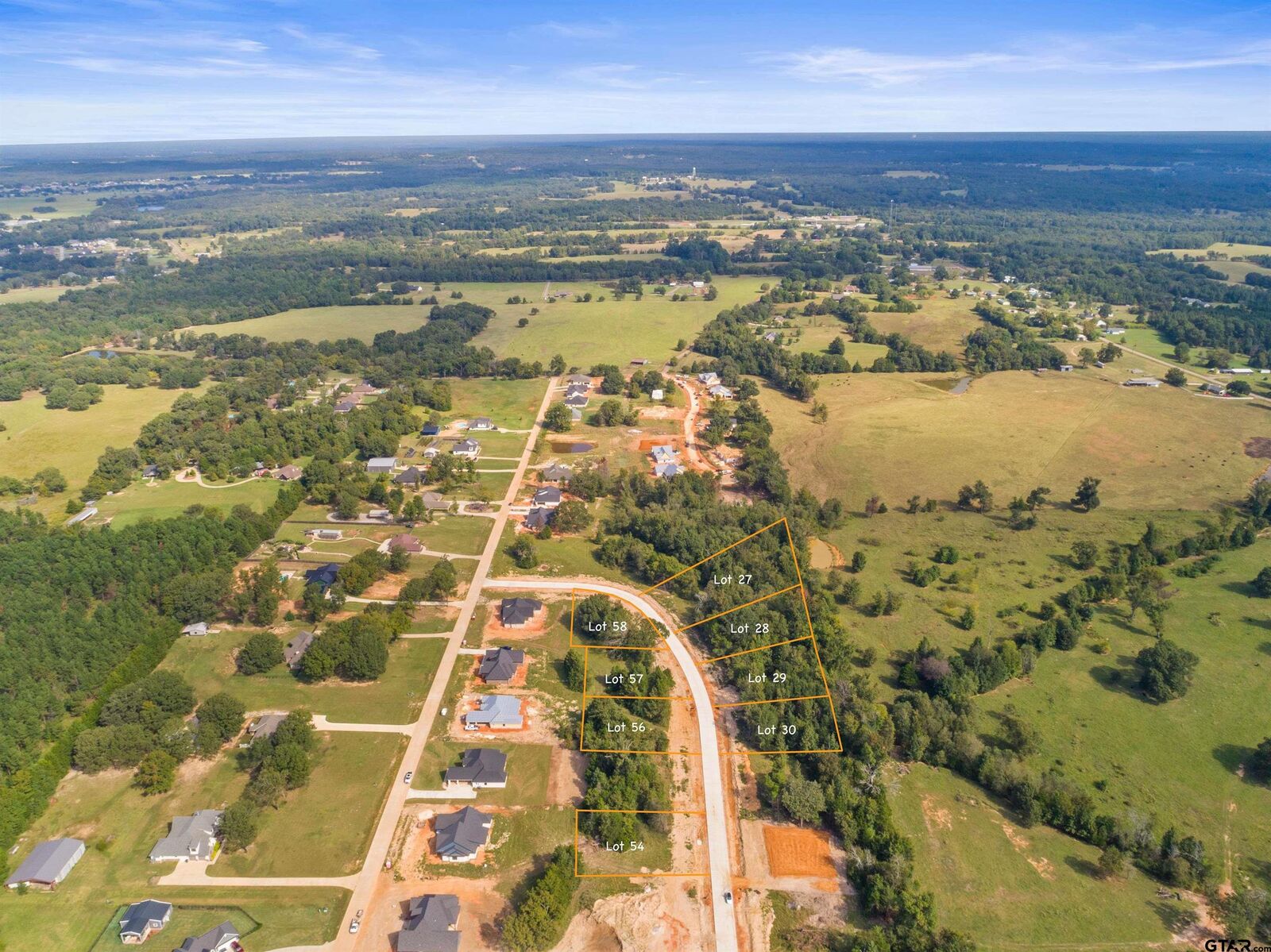 Property Photo: 13926 Cedar Hill Ln (Lindale Isd) TX 75704